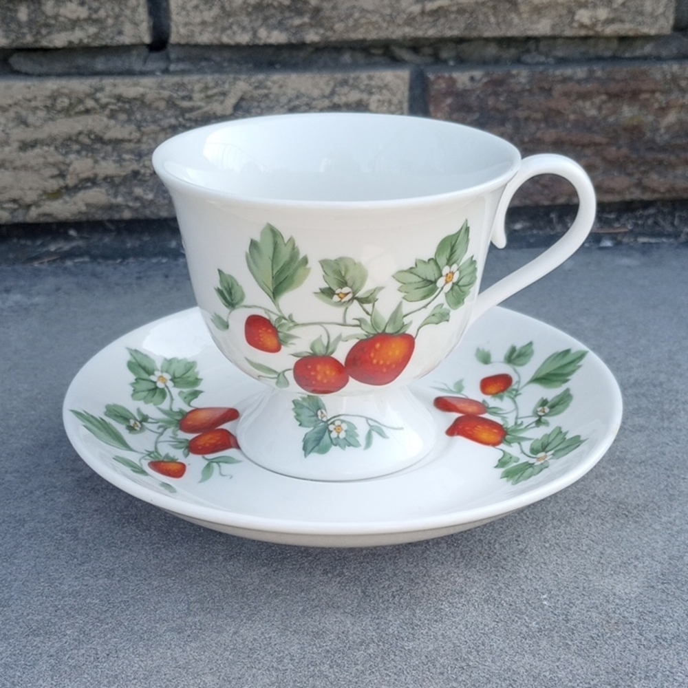 Nantucket Home Strawberry & Floral Teacup & Saucer. White Red Green Yellow